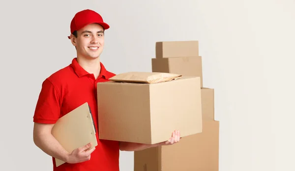 Pickup and Delivery around UAE